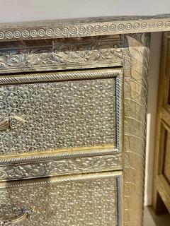 A Pair of Middle Eastern Repousse Covered 3 Drawer Chests 1960s - 4611308