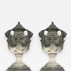 A Pair of Monumental Italian Limestone Vases 18th century style - 695523