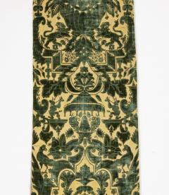 A Pair of Rare Genoese Green Cut Velvet Wall Hangings c 1580 - 4562299