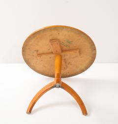 A Pair of Swedish Birch Tripod Pedestal Tables Circa 1940s - 4227500