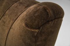 A Pair of Upholstered Brown Mohair Armchairs Europe 1940s - 4080674