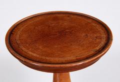 A Pair of Yew Wood Stands - 3274505