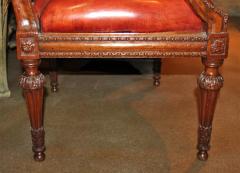 A Rare Pair of 18th Century Italian Louis XVI Walnut Armchairs - 3298762