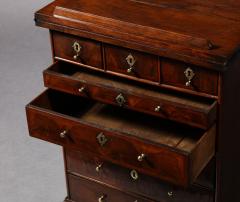 A Rosewood and Walnut William and Mary Ratcheted Bachelors Chest - 3161481