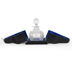 A Royal Commemorative Cut Crystal Glass 1887 Golden Jubilee Scent Bottle - 4230362