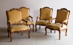 A SET OF FOUR EARLY 18TH CENTURY REGENCE FAUTEUILS LA REINE OR OPEN ARMCHAIRS - 3550697