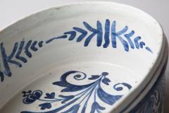 A SMALL FAIENCE TWO HANDLED BASSIN OR JARDINIERE - 661449