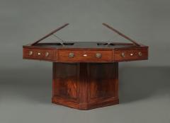 A SPECTACULAR GEORGE III MAHOGANY OCTAGONAL SWIVEL TOP LIBRARY TABLE - 3526022