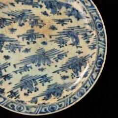 A Safavid blue and white pottery dish - 2211339