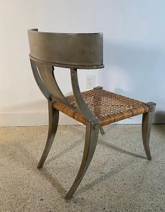A Set of 4 Swedish Neoclassic Grey Painted and Rush Seat Klismos Chairs - 4644607