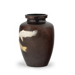 A Showa period lacquered metal vase - 3322240