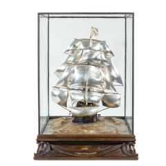 A Silver And Wood Model of HMS Victory by H Wylie - 1226665