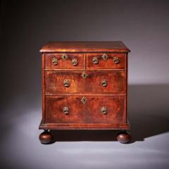 A Small and Rare William and Marry Figured Walnut Chest of Drawers Circa 1690  - 3308086