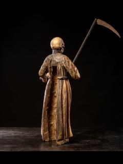 A South German polychromed and gilt wood figure of a Monastic Poor Soul  - 4511971