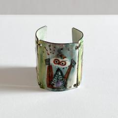 A Stylish Enamel Cuff - 3585784