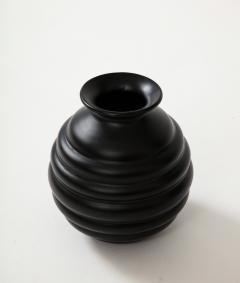 A Swedish Black Glass Vessel Circa 1950s - 3105497