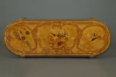 A VERY FINE QUALITY MARQUETRY AND GILT BRASS MOUNTED CENTER TABLE - 3542288