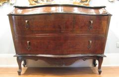 A Venetian Rococo Walnut and Burl Walnut Commode - 122638