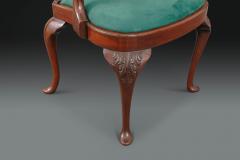 A Very Fine Set of 4 Mahogany Armchairs with Bronze Armorial Plaques - 3493984
