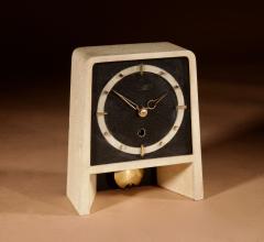 A Very Stylish Design Mantel Clock  - 3328222