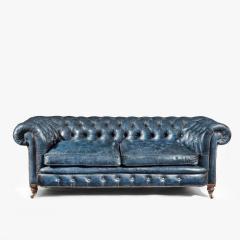 A Victorian 2 seater leather Chesterfield sofa - 1948125