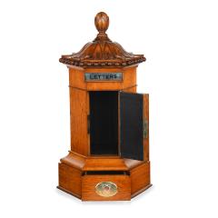 A Victorian English oak 6 sided Country house letter box - 4204380