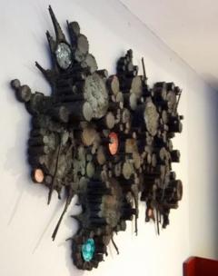 A Wall Sculpture in Blackened Steel and Ceramic - 255655