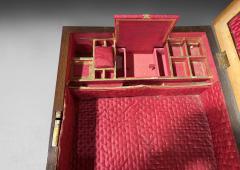 A William Mary walnut oyster veneered lace box - 4386922