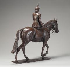 A bronze of Queen Elizabeth II Trooping the Colour 2022 - 3304705