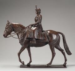 A bronze of Queen Elizabeth II Trooping the Colour 2022 - 3304707