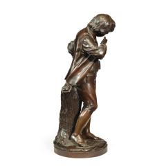 A bronze study of a boy collecting fruit in his wide brimmed hat - 2674536