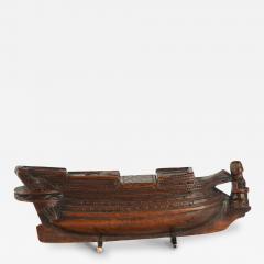 A carved boxwood prisoner of war battleship snuff box - 3721034