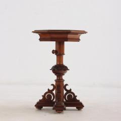 A carved walnut adjustable pedestal table 19th C  - 3800552