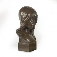 A charming bust of a child s head by Edwin Whitney Smith dated 1910 - 3081022