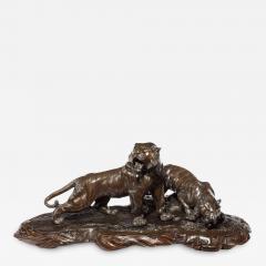 A fine and large Meiji period bronze of two tigers - 900215