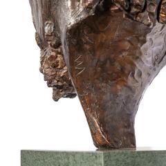 A fine bronze bust of Dougie by Vivian Mallock - 1329496