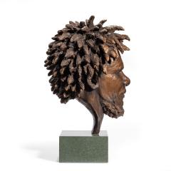 A fine bronze bust of Dougie by Vivian Mallock - 1329504