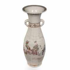 A large Meiji period Satsuma earthenware floor vase - 2344729