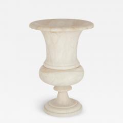 A large alabaster campagna shaped vase - 2913378