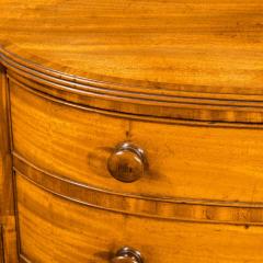 A late Regency mahogany side cabinet - 1952048