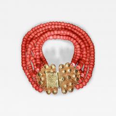 A magnificent and exceptional very large coral necklace with golden clasp - 3281472