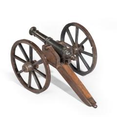 A mid Victorian model of a field cannon - 1410707