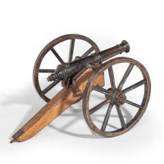 A mid Victorian model of a field cannon - 1410710