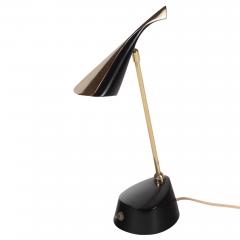 A mid century modern futuristic green metal Laurel desk lamp circa 1950  - 3058183