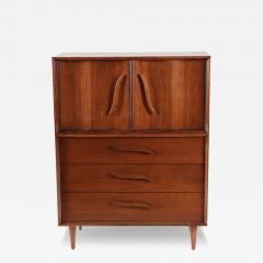 A mid century modern walnut highboy cabinet circa 1960  - 3074172