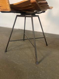 A pair of Arthur Umanoff Swiveling side chairs - 4812342