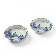 A pair of Edo period Scheveningen design Arita export dishes - 3249056