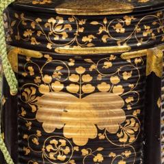 A pair of Edo period black and gold lacquer Samurai helmet boxes - 1035884