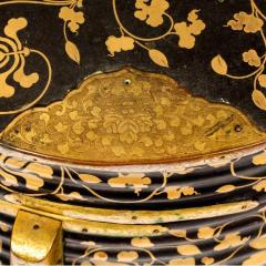 A pair of Edo period black and gold lacquer Samurai helmet boxes - 1035886