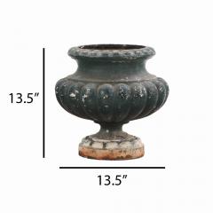 A pair of French table top cast iron planter urns C 1910  - 4224066
